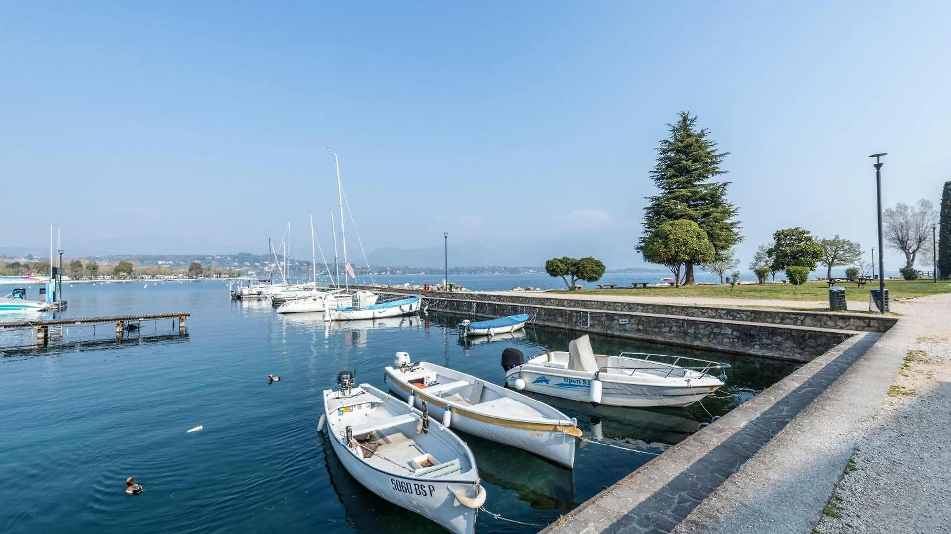 Holiday home Villetta Al Torchio Atene Manerba del Garda